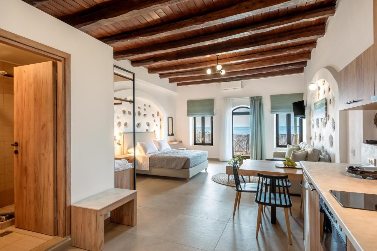 Superb Apartments Kriaras Sea View In Sfakia Хора-Сфакіон Екстер'єр фото
