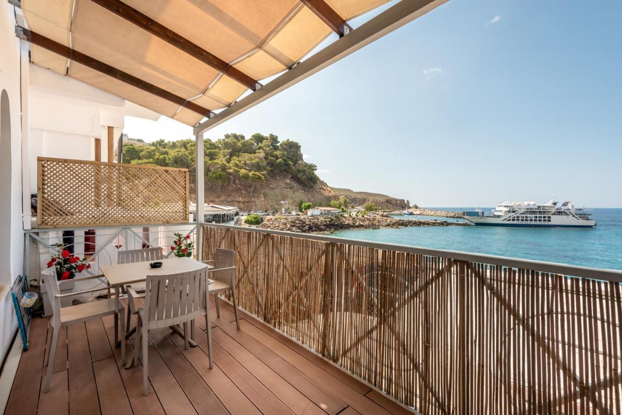Superb Apartments Kriaras Sea View In Sfakia Хора-Сфакіон Екстер'єр фото