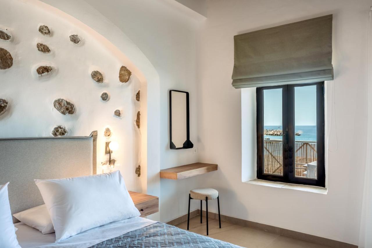 Superb Apartments Kriaras Sea View In Sfakia Хора-Сфакіон Екстер'єр фото