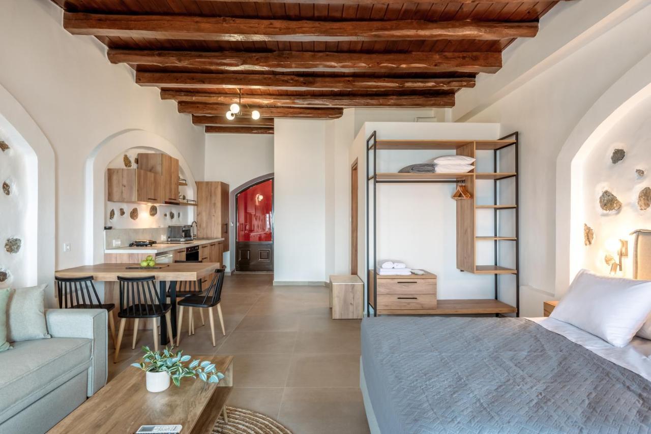 Superb Apartments Kriaras Sea View In Sfakia Хора-Сфакіон Екстер'єр фото