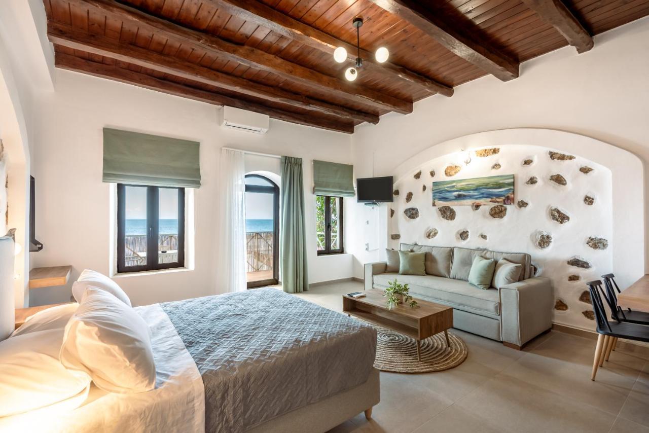 Superb Apartments Kriaras Sea View In Sfakia Хора-Сфакіон Екстер'єр фото