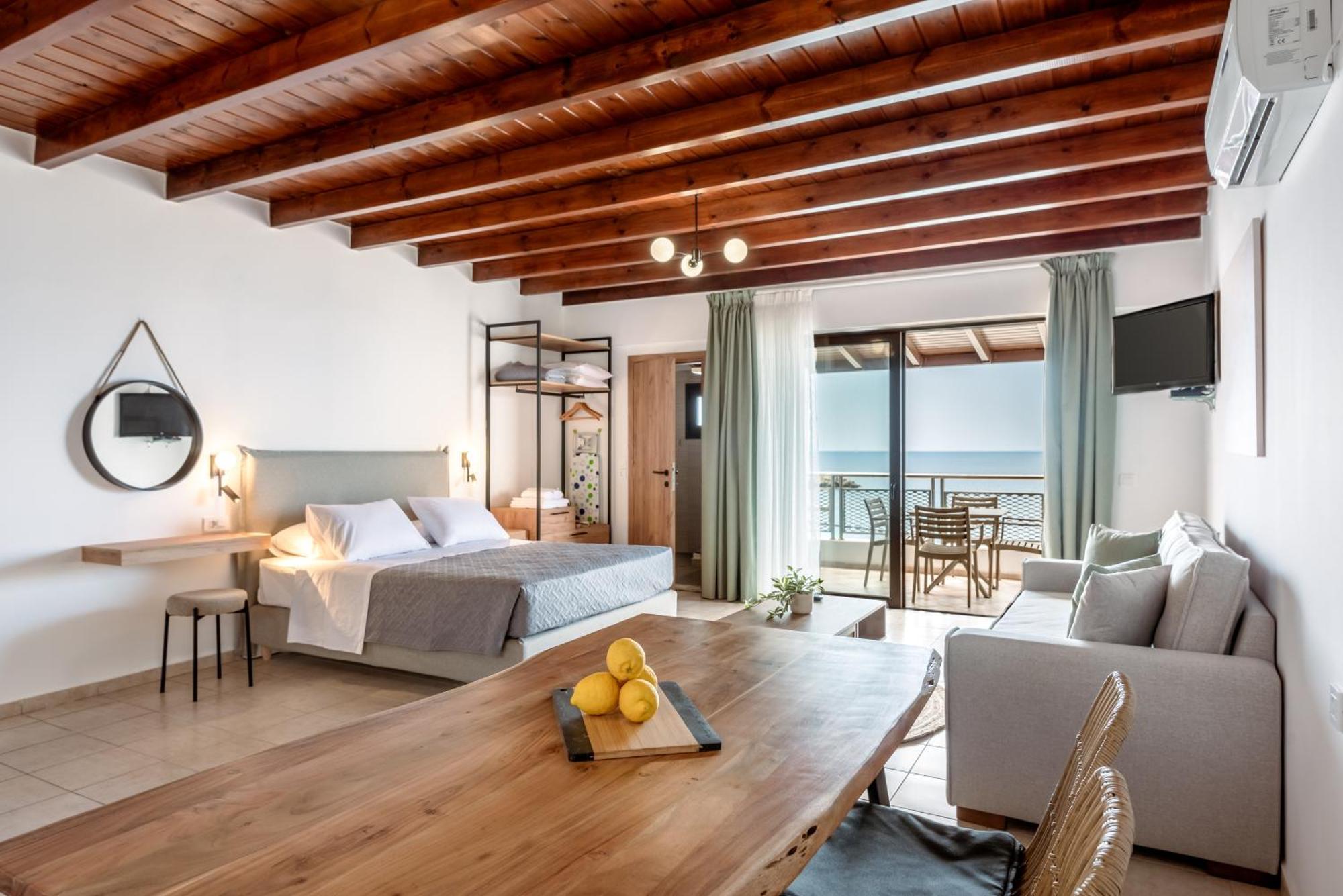 Superb Apartments Kriaras Sea View In Sfakia Хора-Сфакіон Екстер'єр фото